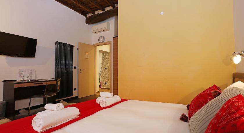 House Monti 1875 Hotel Rome Ruang foto